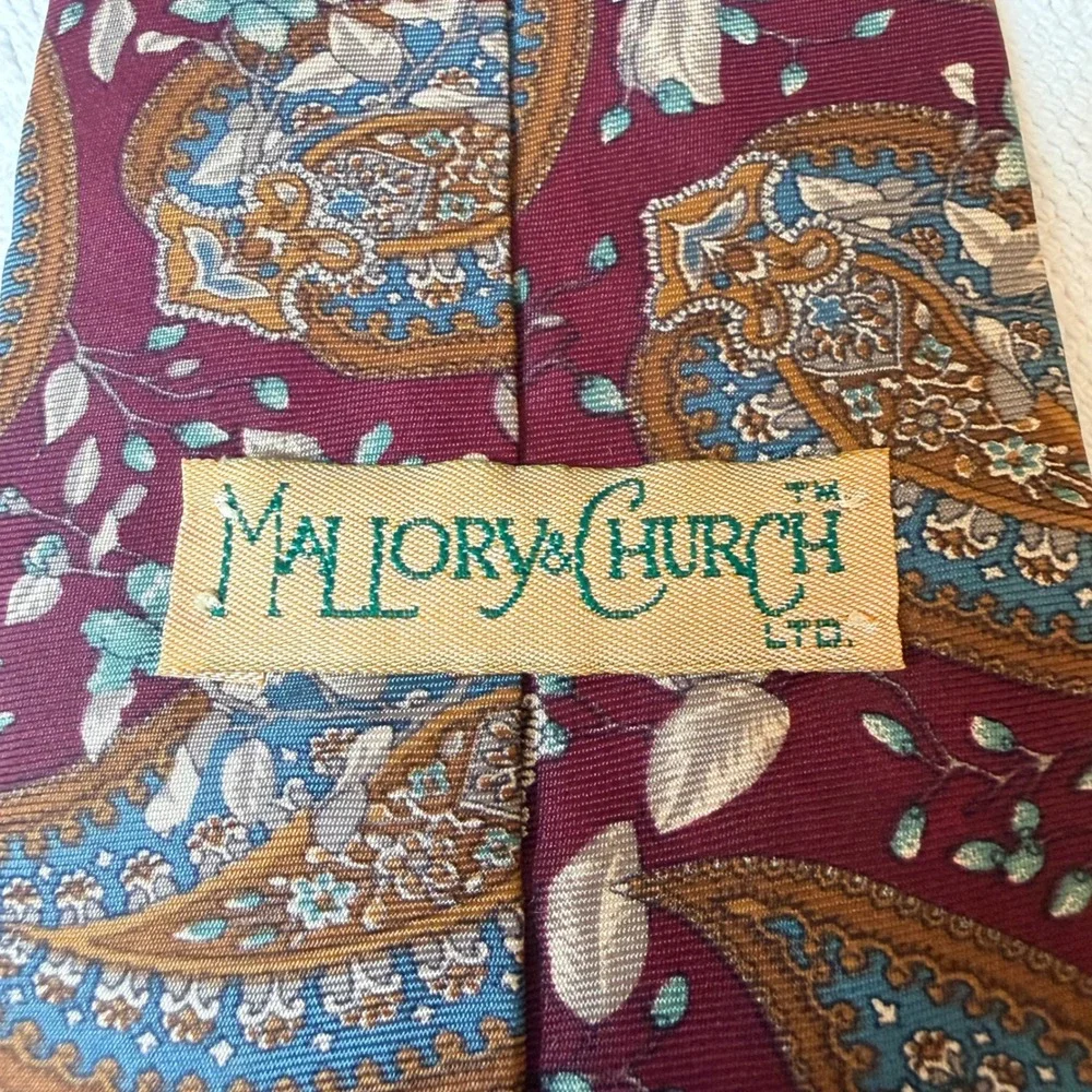 Mallory & Church Ltd Men Burgundy Silk Paisley Floral Necktie Made in Costa Rica